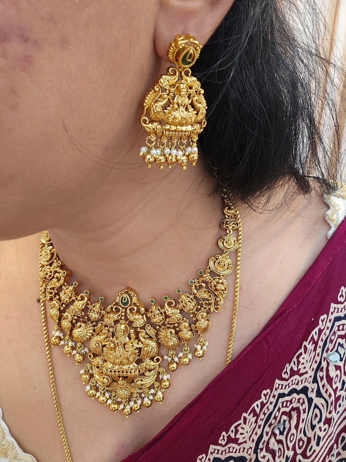 Neck set with earinges code SLS 158J