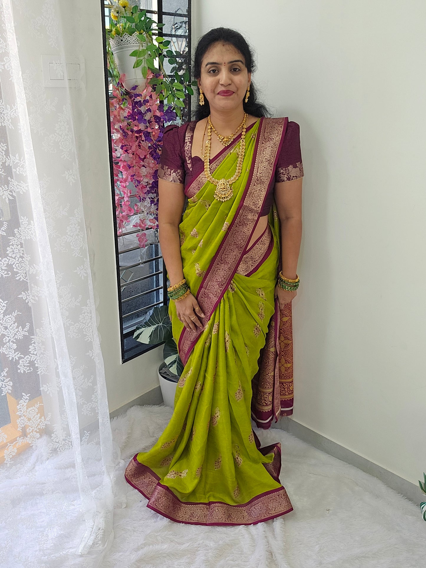 Saree un stiched blouse code SLS 524   ( Free Gift )