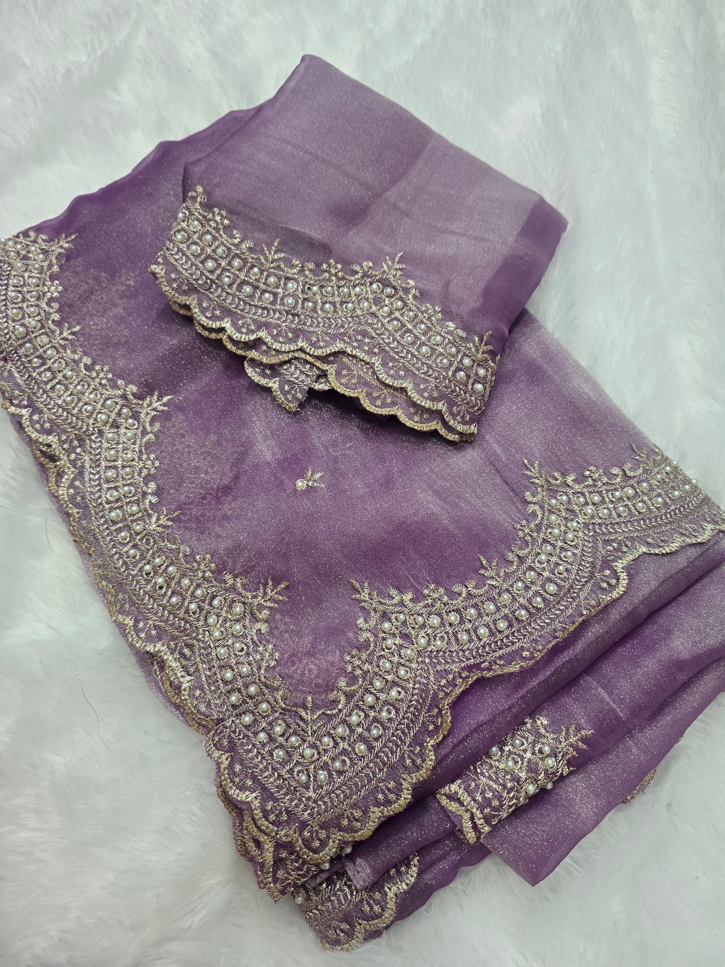 Saree un stiched blouse code SLS 370