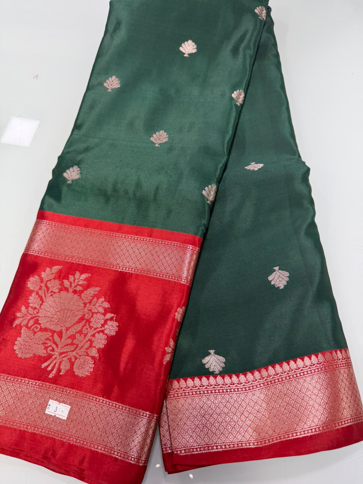 Saree un stiched blouse code 694