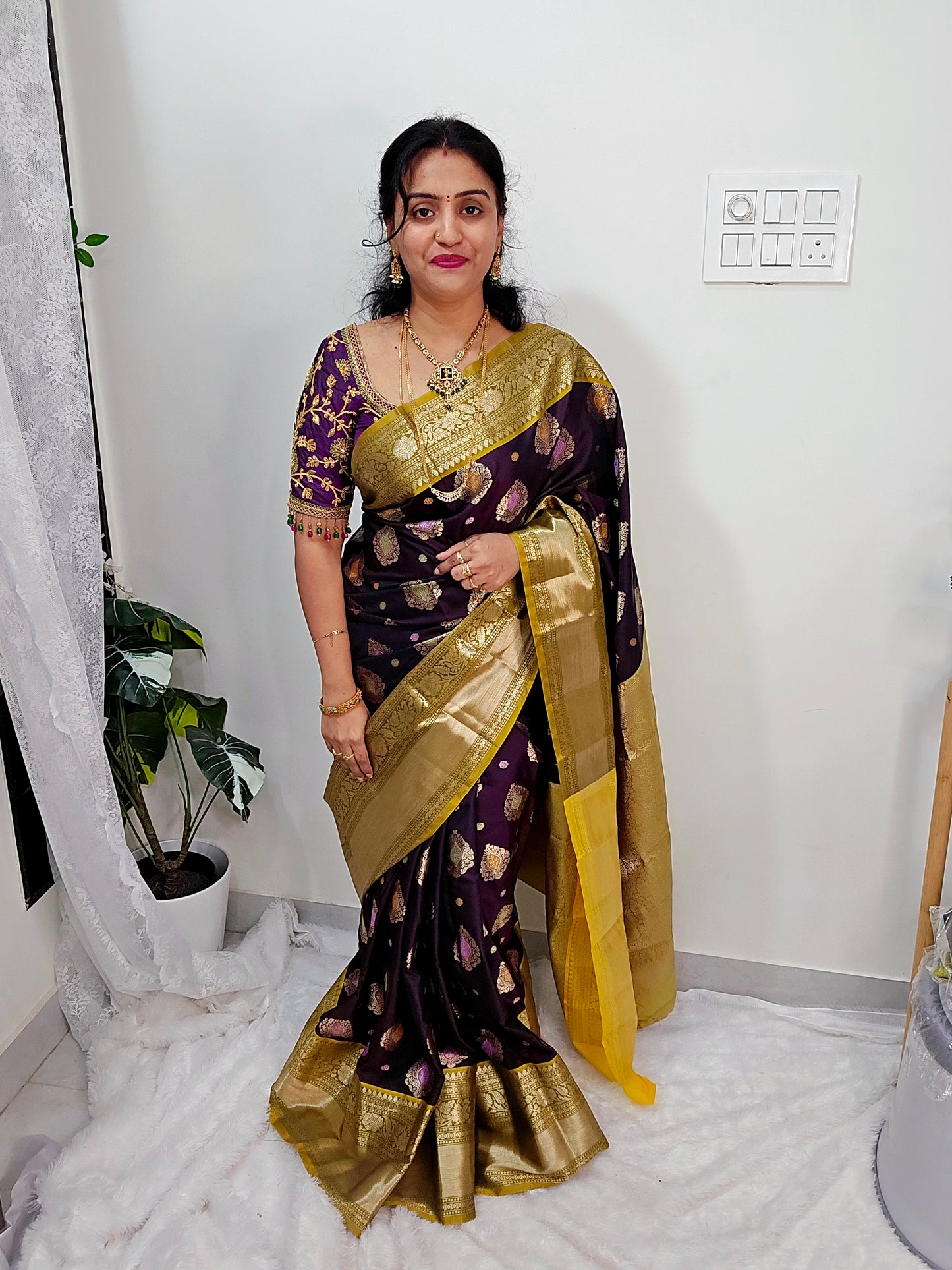 Saree un stiched blouse code SLS 440