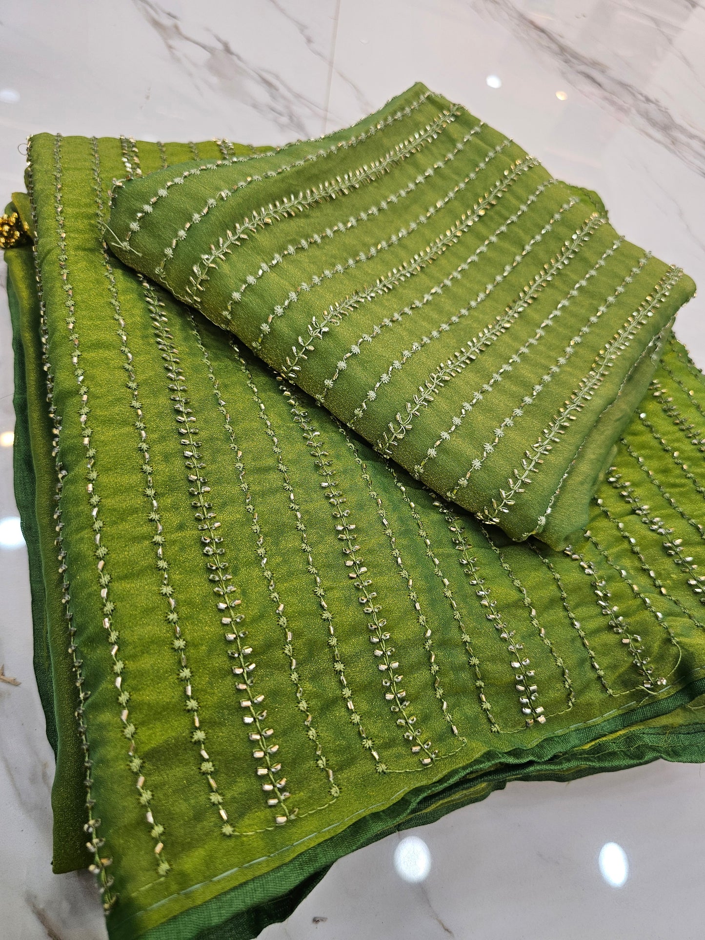 Saree un stiched blouse code SLS 681