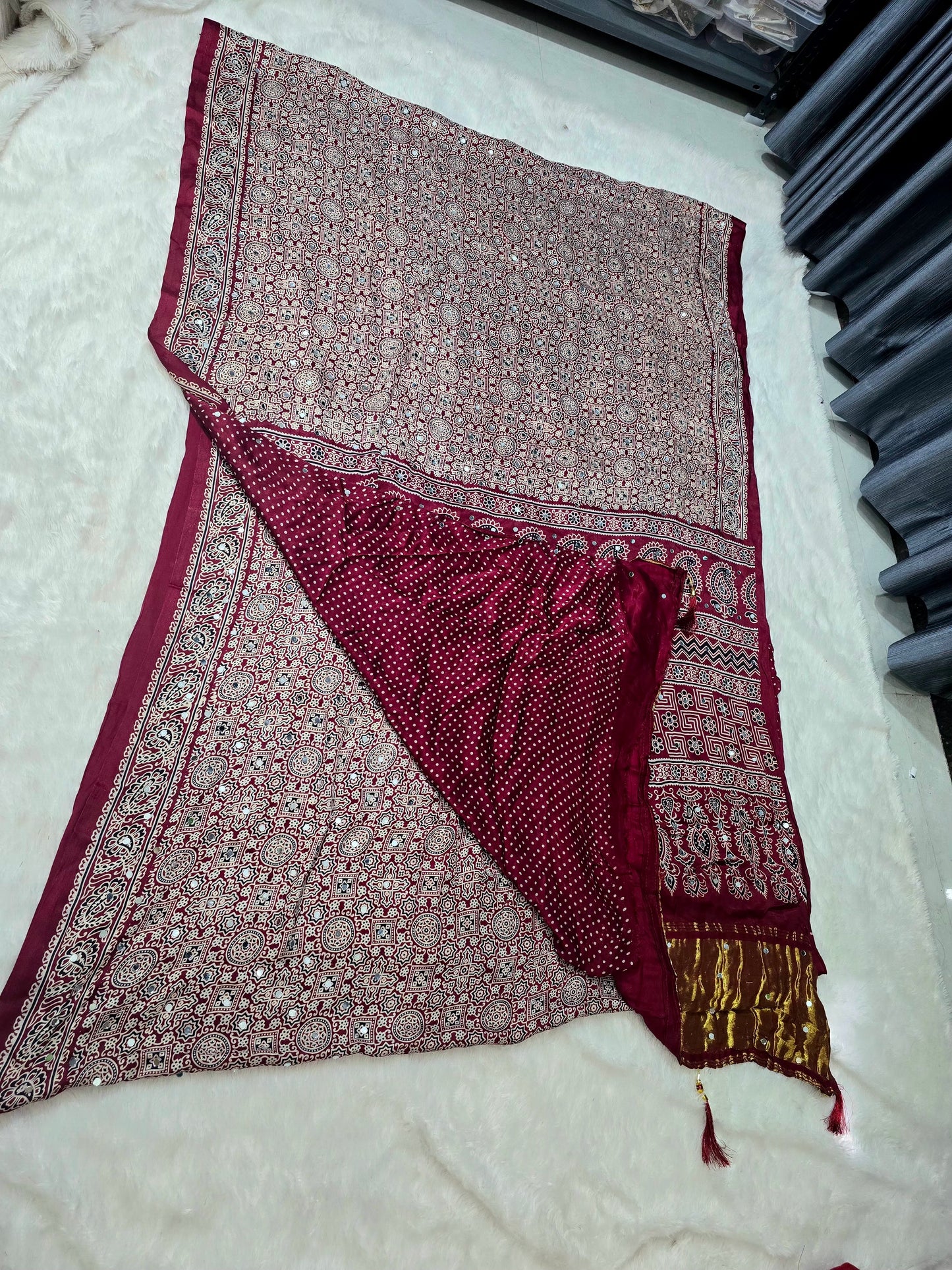 Wine mix meroon color  Saree un stiched blouse code SLS  651