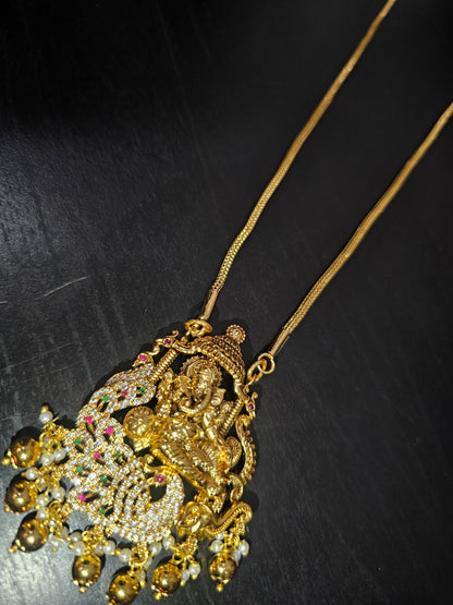 Long chain with dolor code SLS 806 J