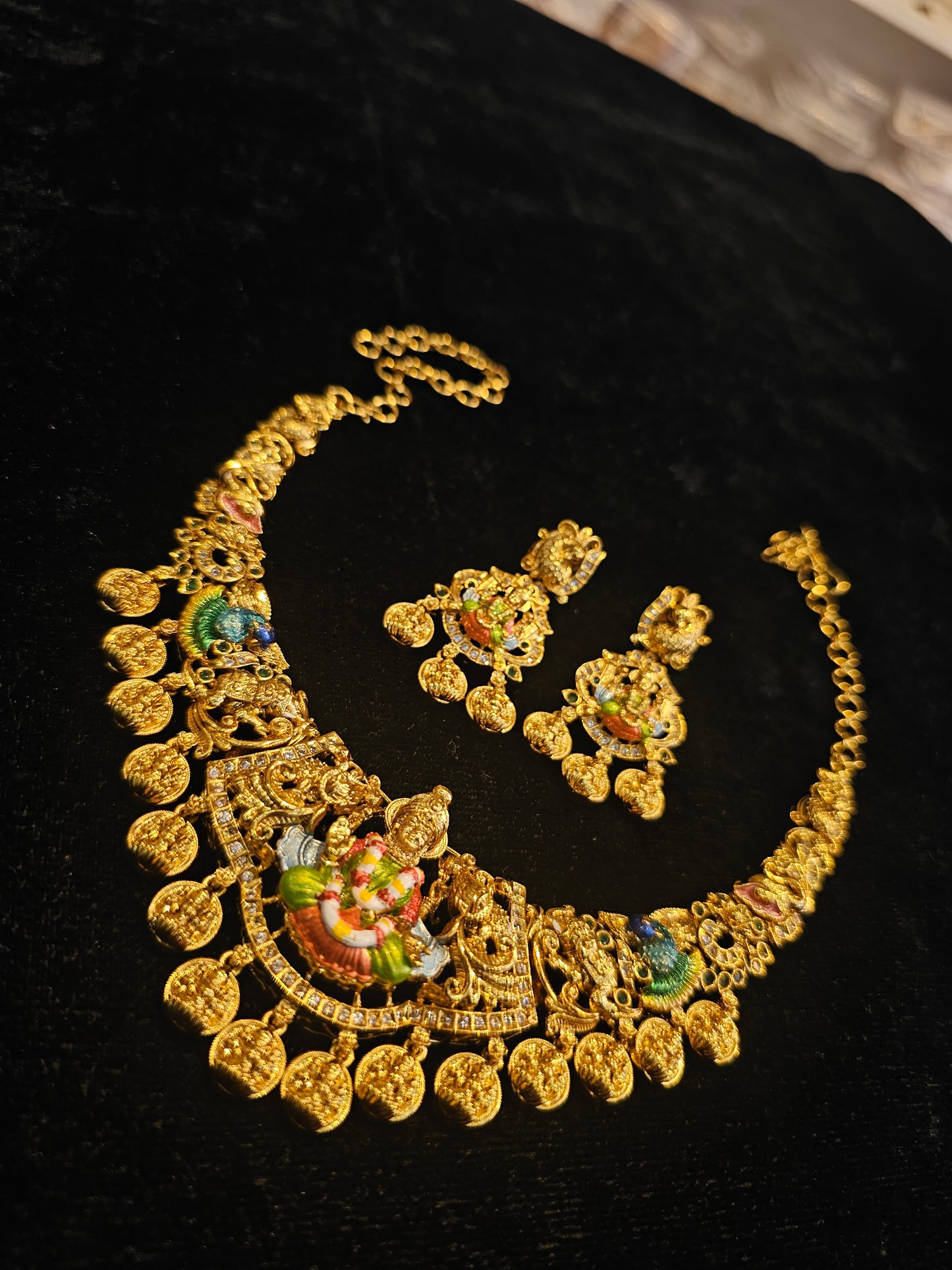 Neck set with earrings code SLS 597J