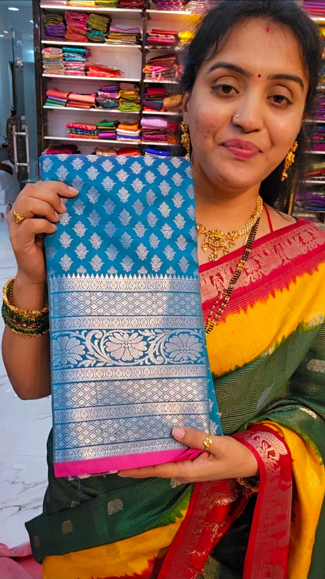 Saree un stiched blouse code SLS 553