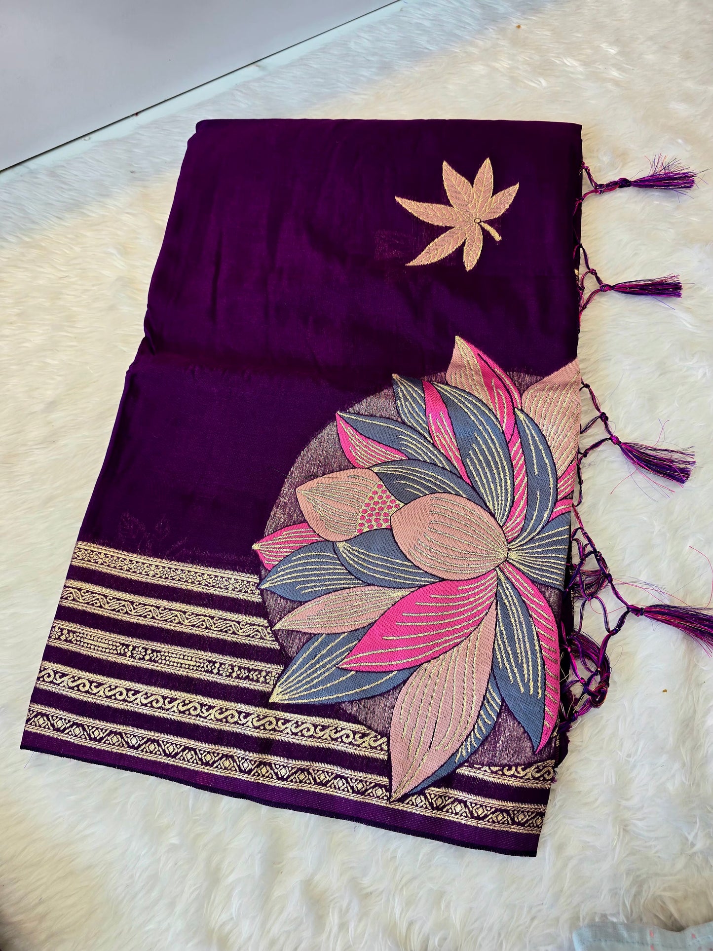 Saree un stiched blouse code SLS 614