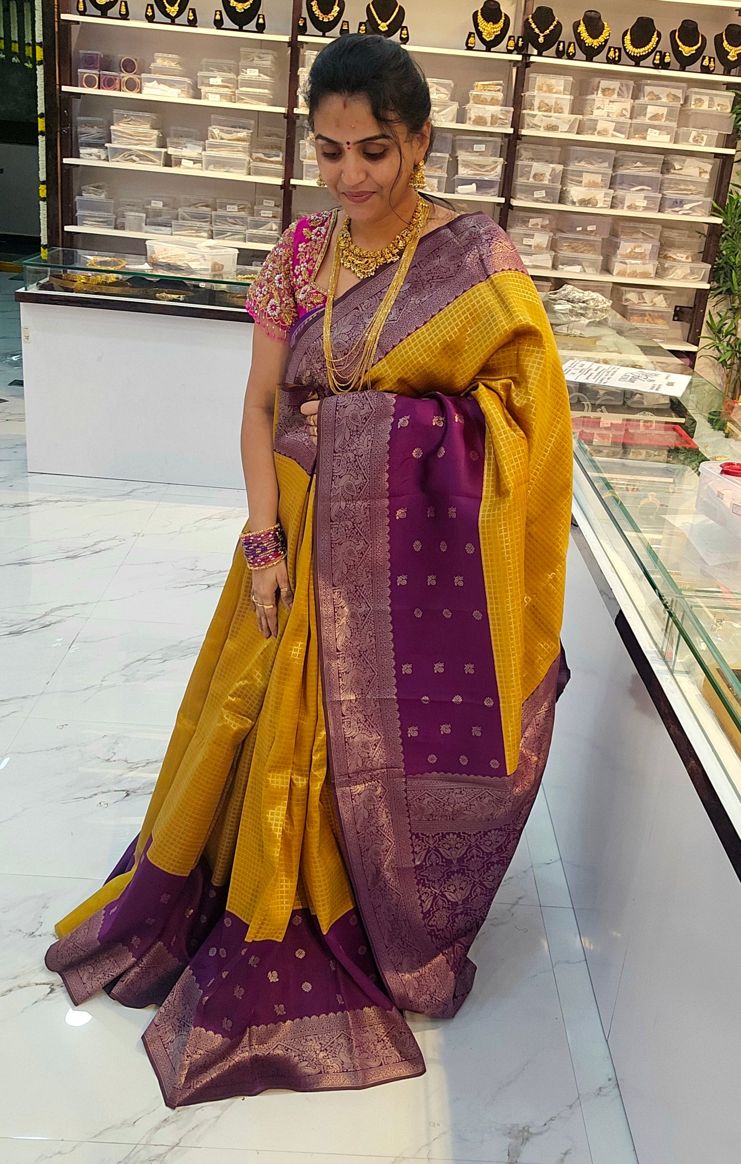 Saree un stiched blouse code SLS 718