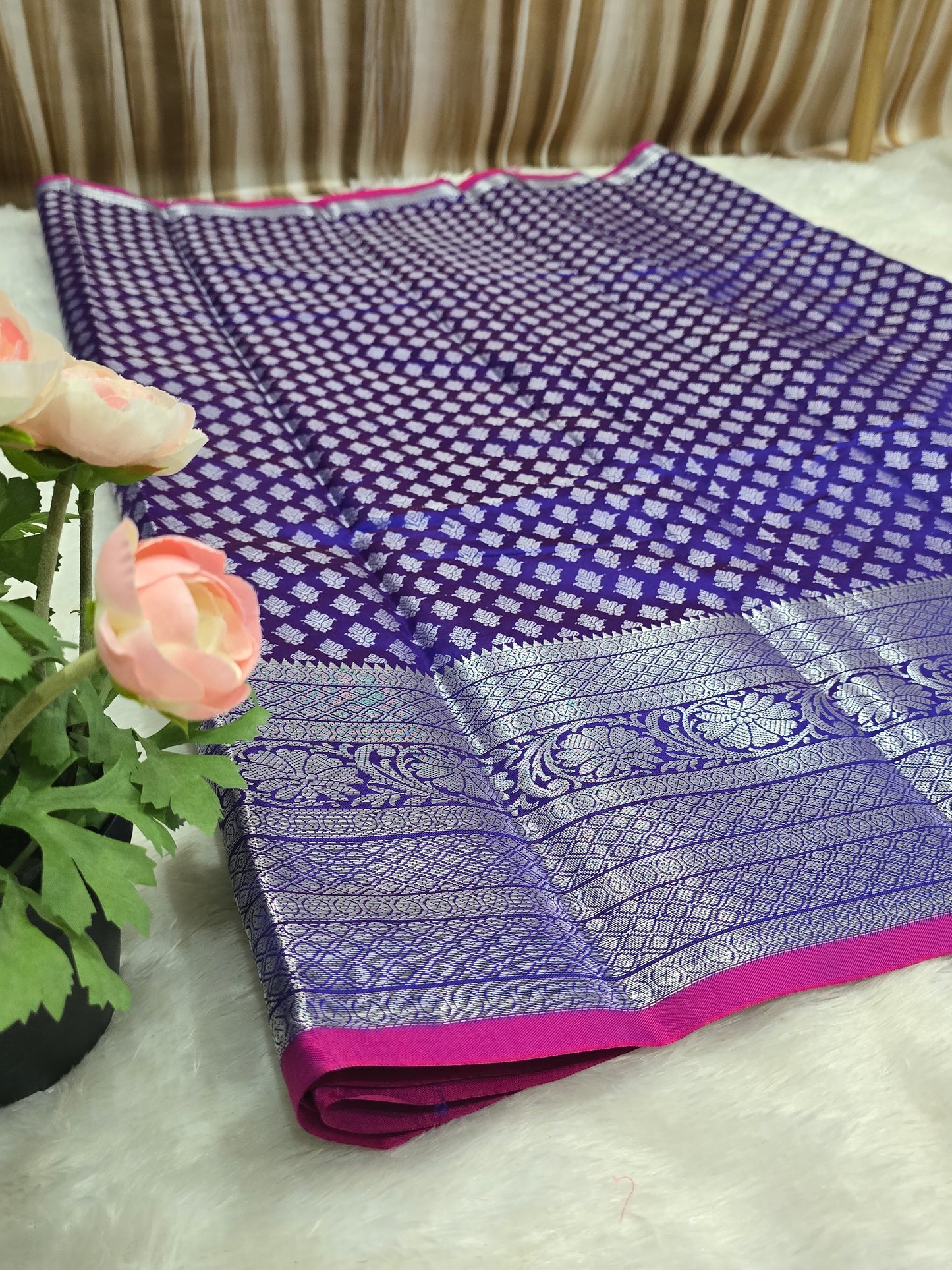 Saree un stiched blouse code SLS 640