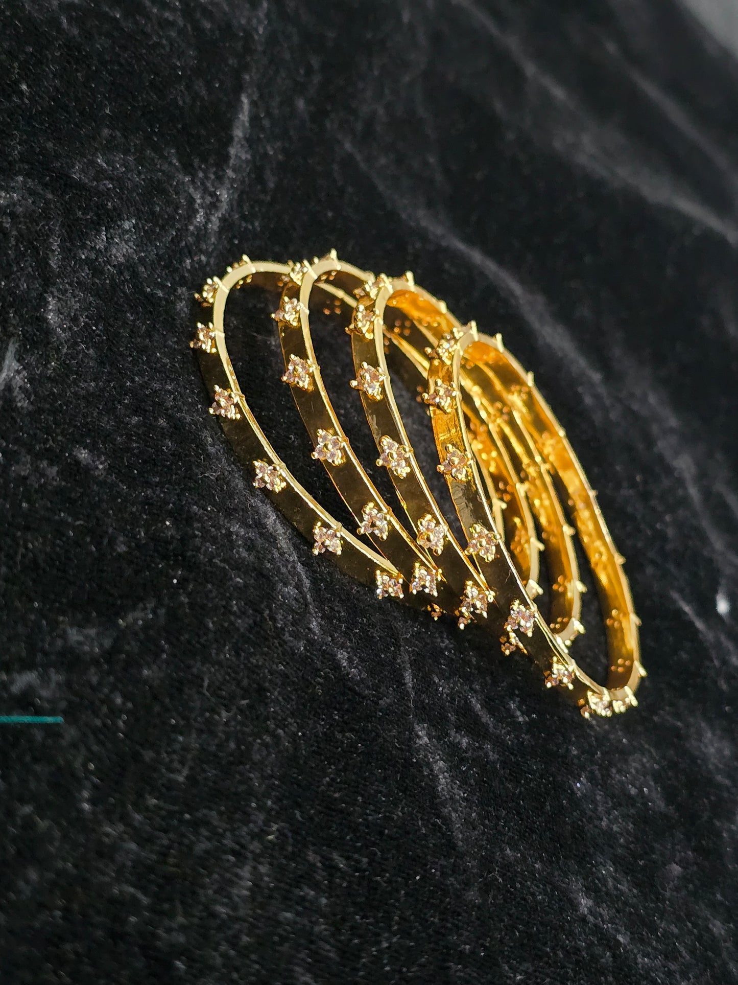 4 bangles code SLS 731J