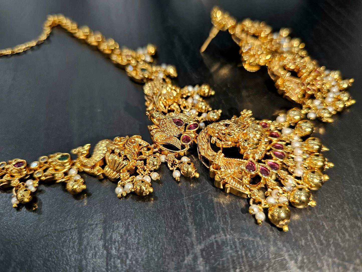 Neck set with earrings code SLS 441J
