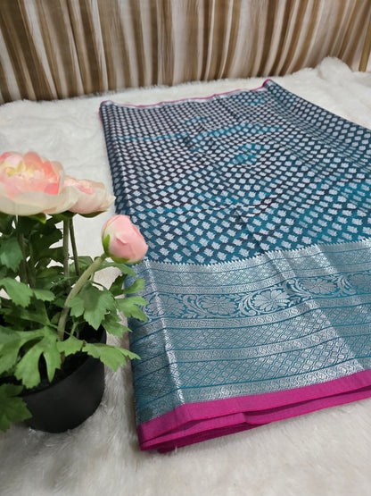 Saree un stiched blouse code SLS 640