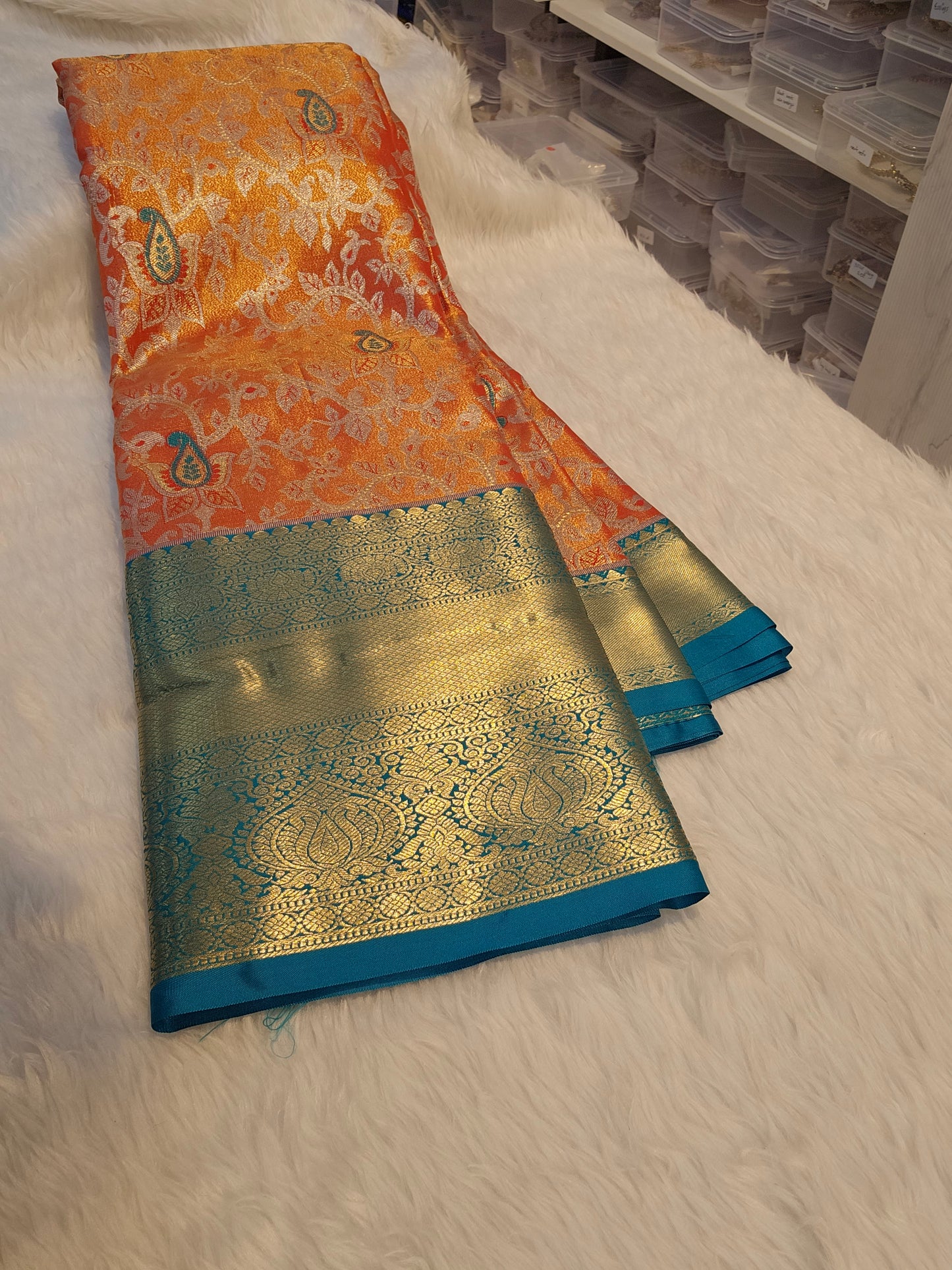 Saree un stiched blouse code SLS 574