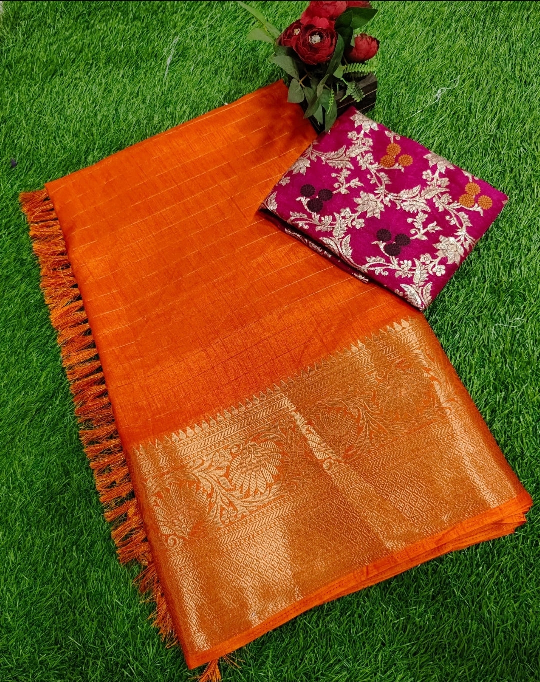 Saree un stiched blouse Code SLS 86