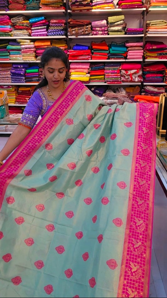 Saree un stiched blouse code SLS 632
