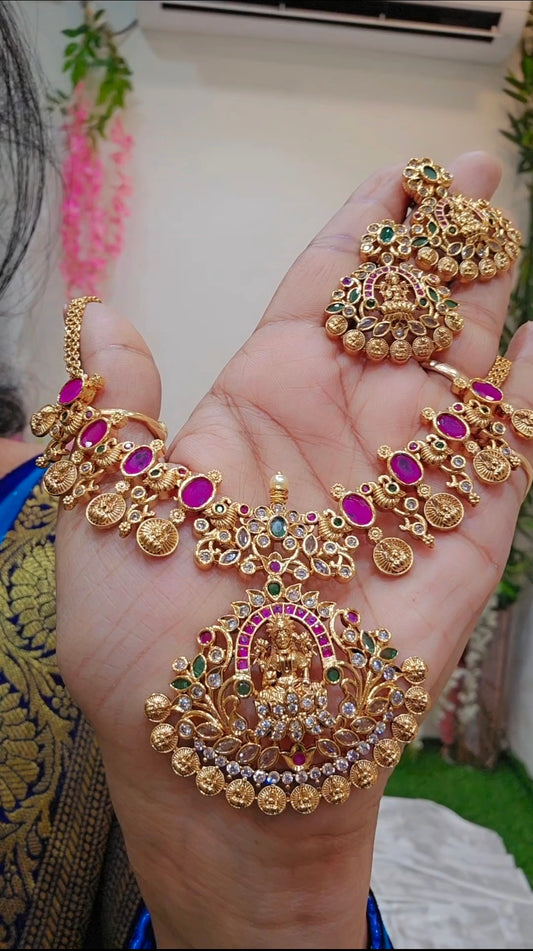 Neck set  with earrings SLS code 348J