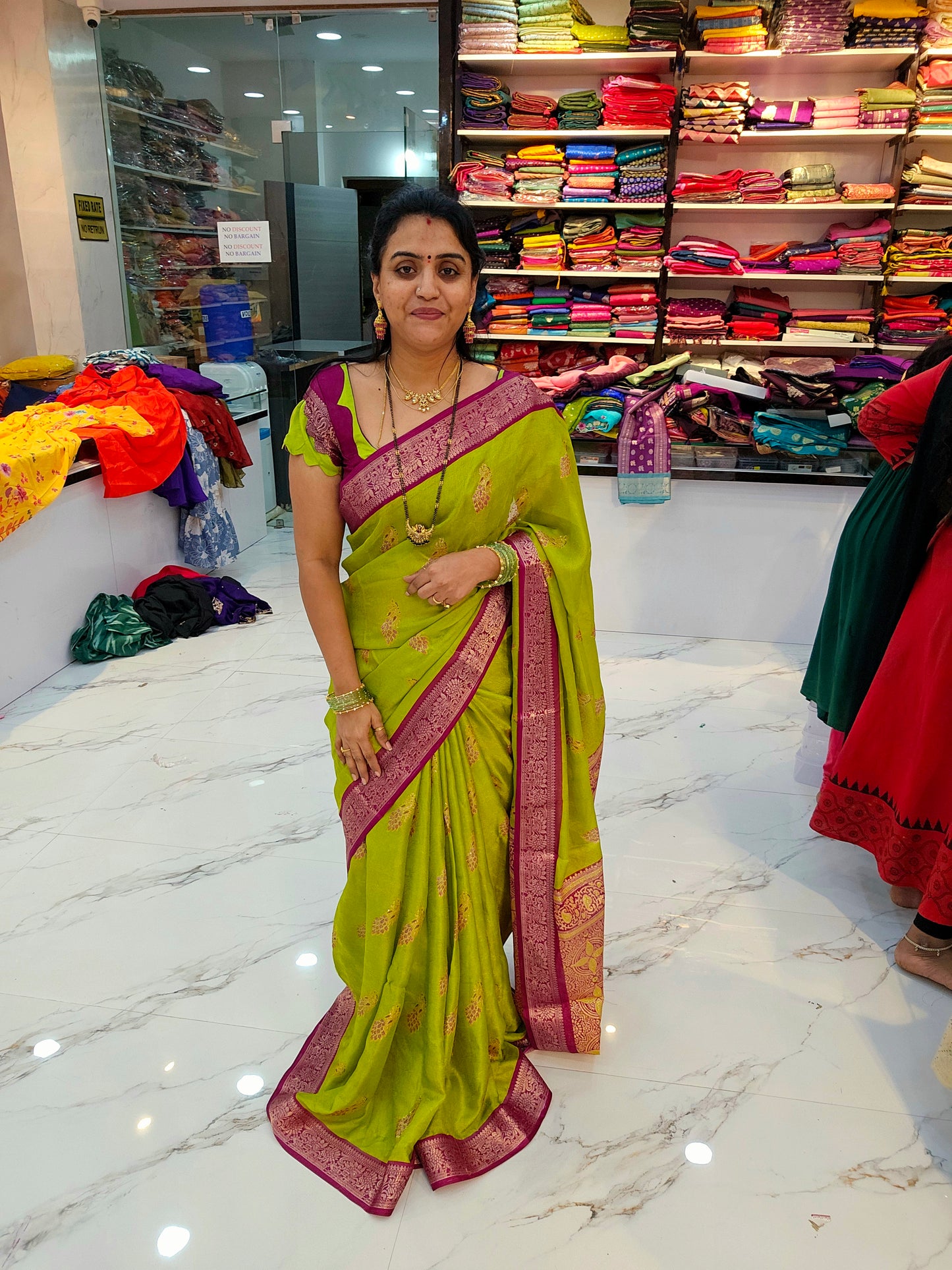 Saree un stiched blouse code SLS 686