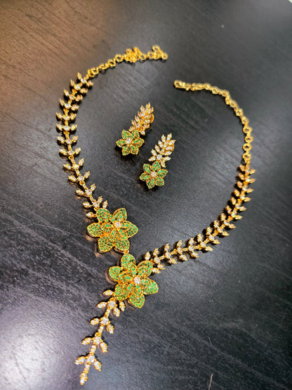 Neck set with earrings green code SLS 381J