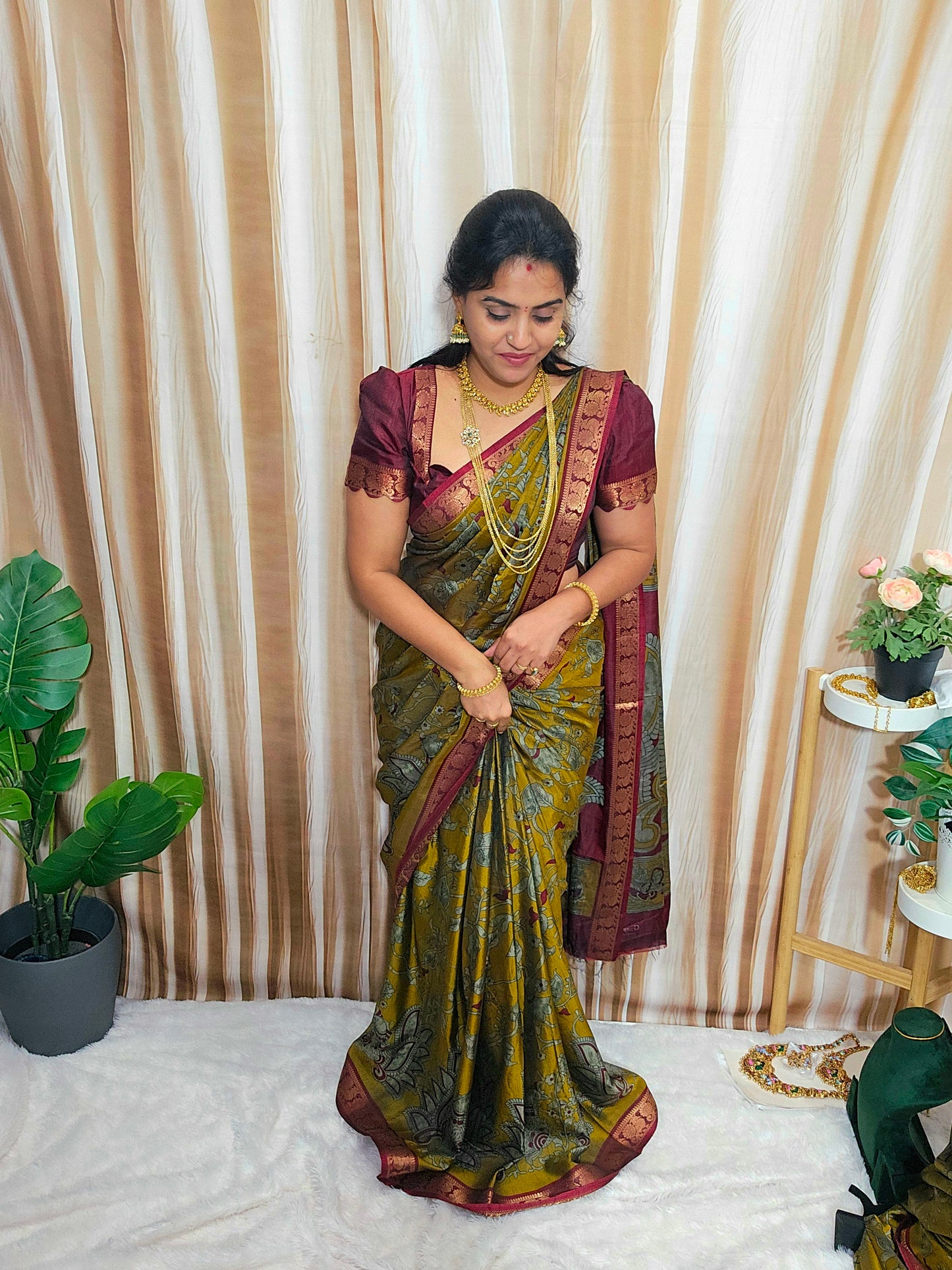 Saree un stiched blouse code SLS 639