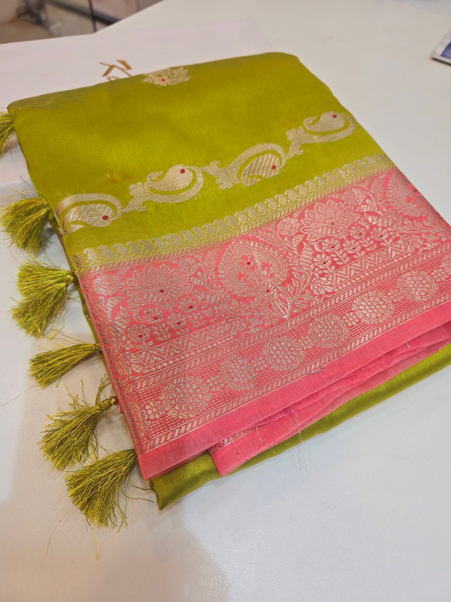 Saree un stiched blouse code SLS 249