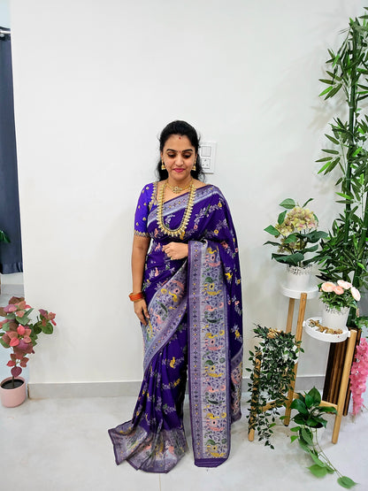 Code SLS 213 saree un stiched blouse