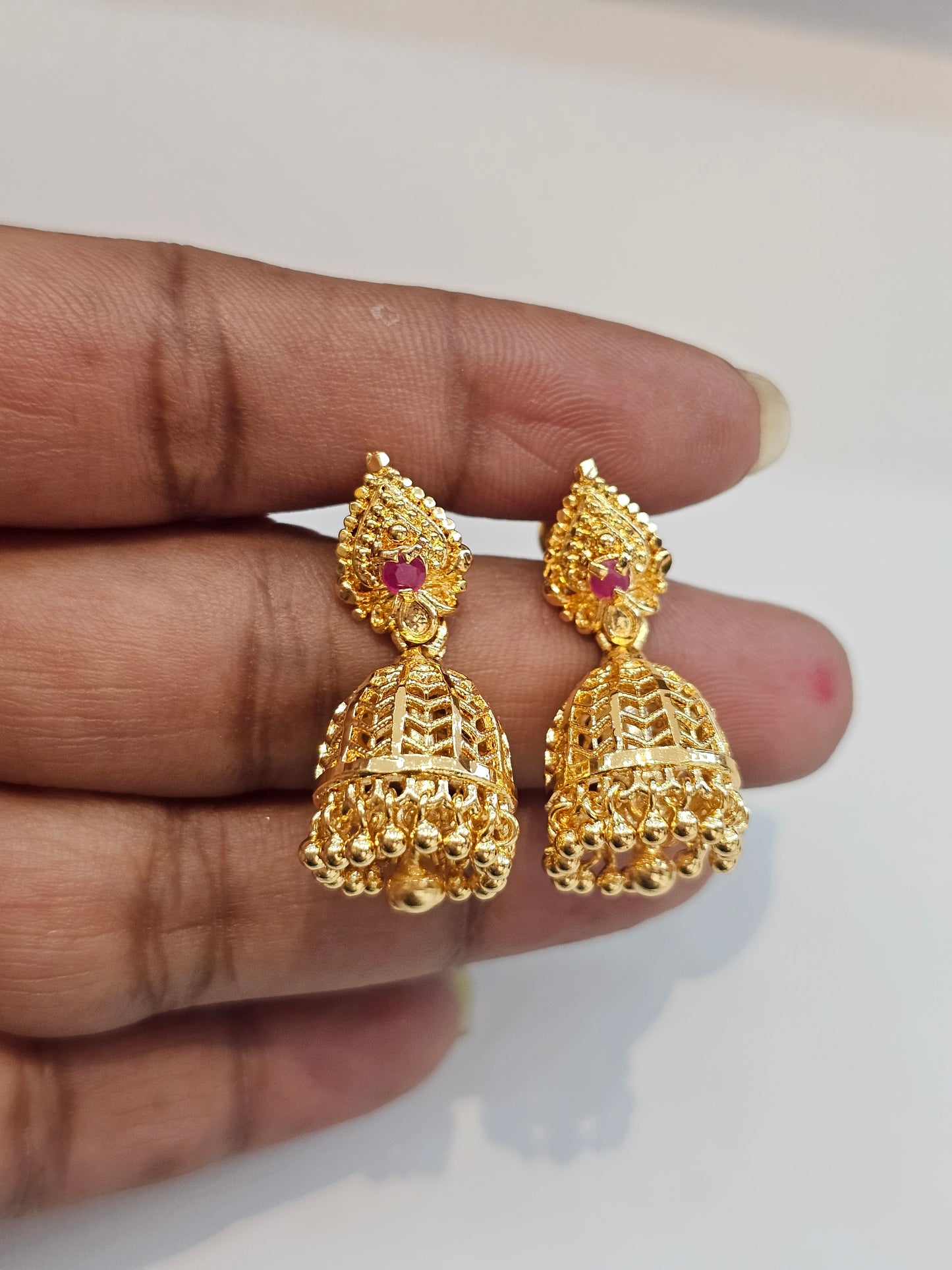 Screw back earrings  code SLS 842J