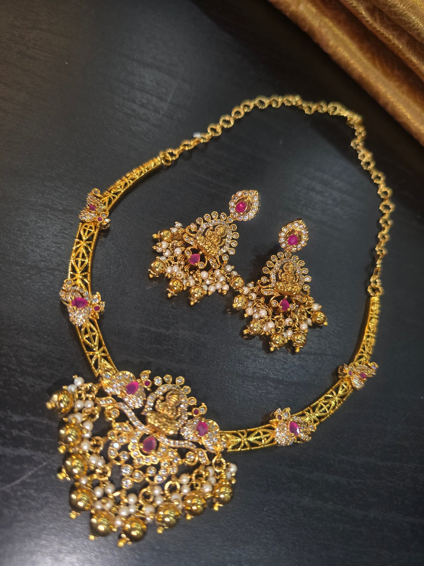 Neck set with earrings Code SLS 342 J