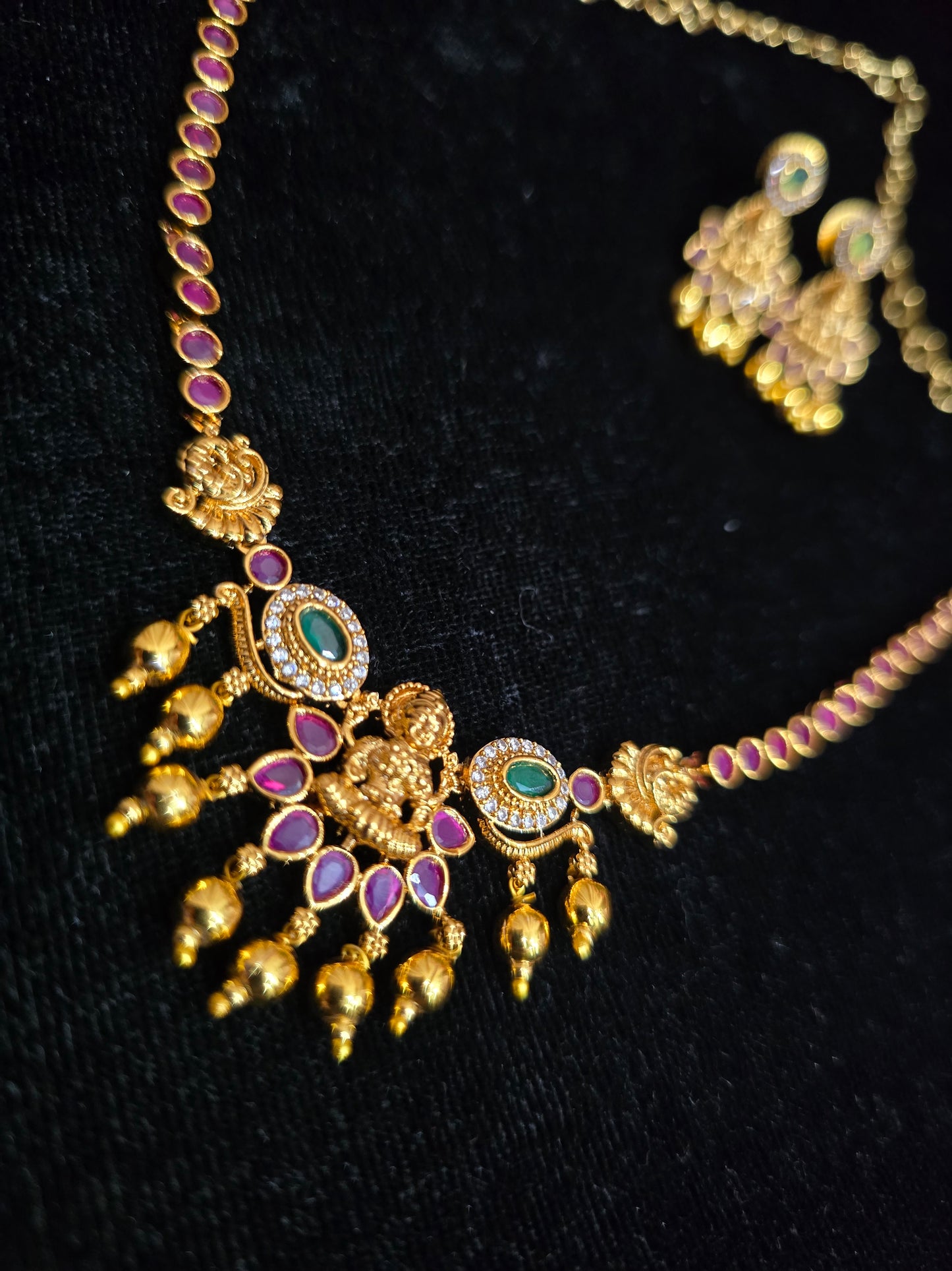 Neck set with earinges code SLS 279J