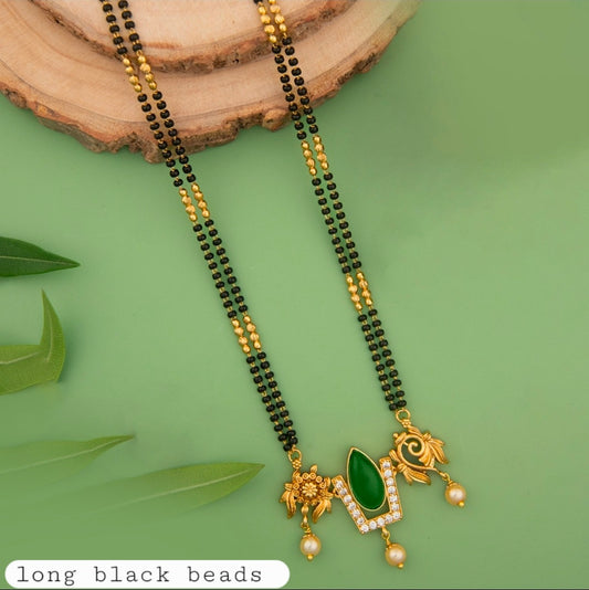 Long black green beads  code SLS 721J