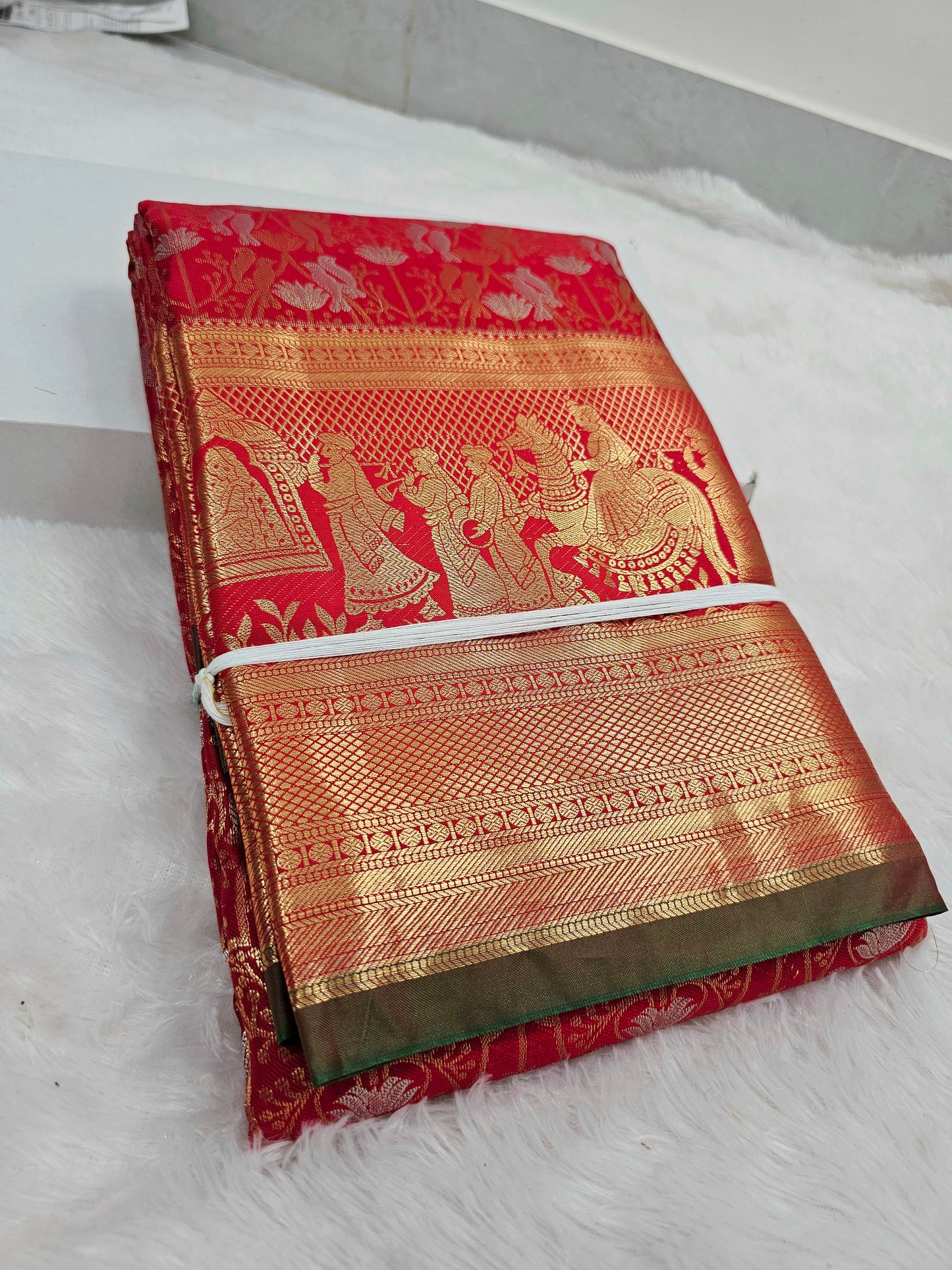 Saree un stiched blouse code SLS 583