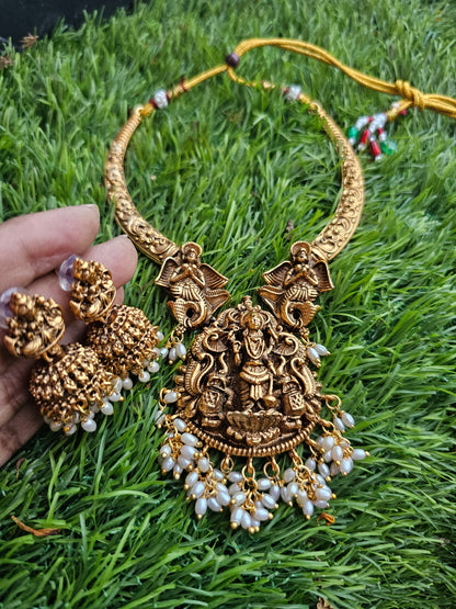 Neck set with earrings code SLS 531J