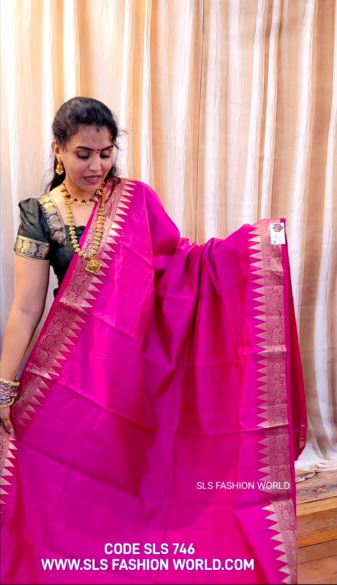 Saree un stiched blouse code SLS 746