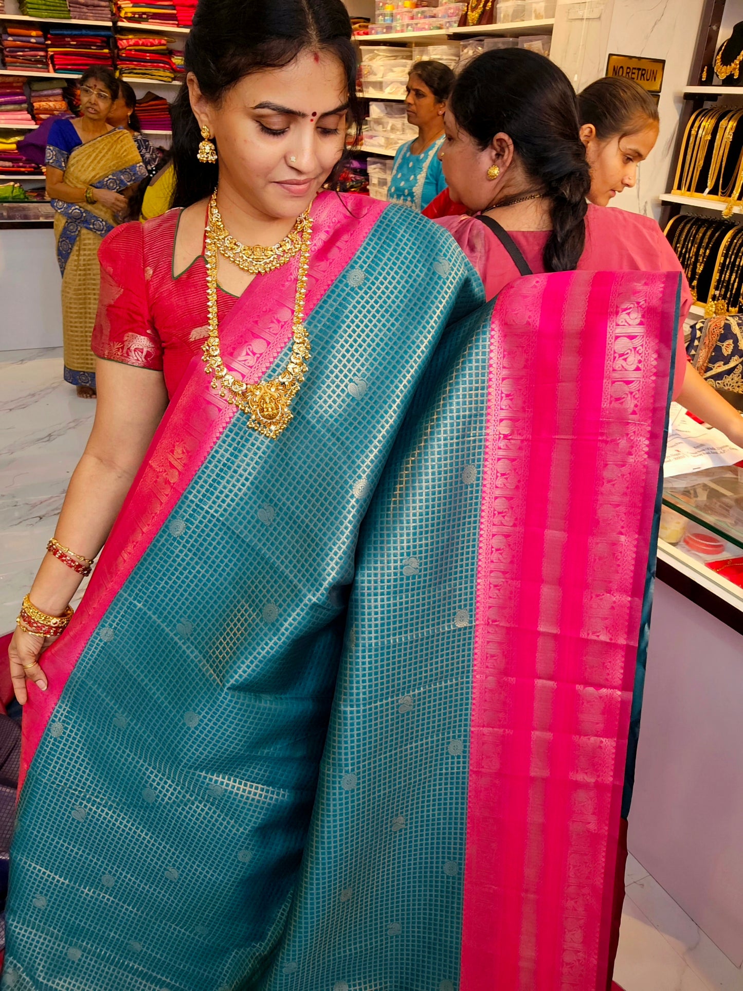 Saree un stiched blouse code 693