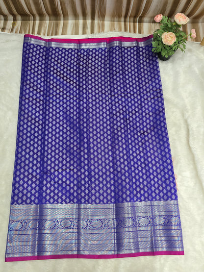 Saree un stiched blouse code SLS 640