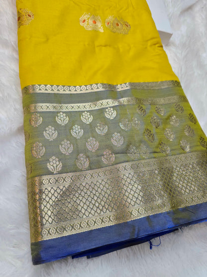 Saree un stiched blouse code SLS 561