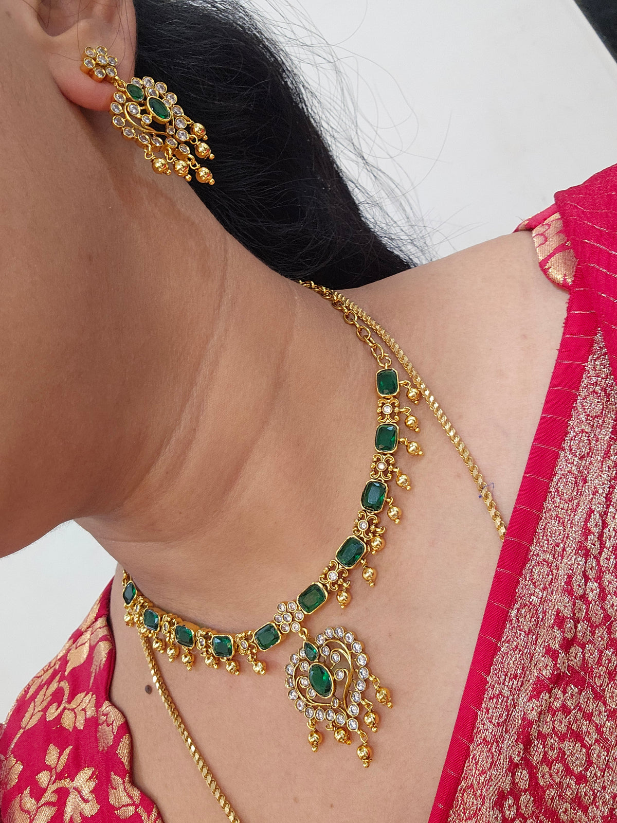 Neck set with earinges code SLS 988J