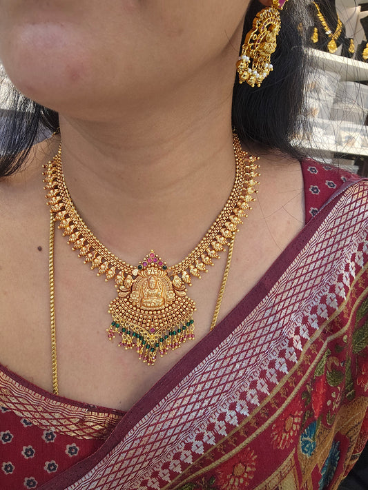 Neck set with earinges code SLS 118J