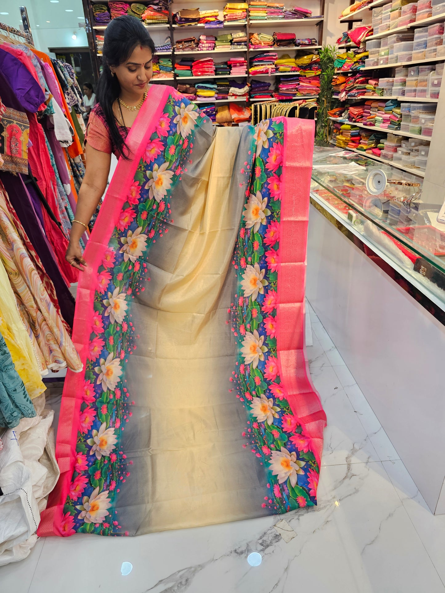 Saree un stiched blouse code SLS 564