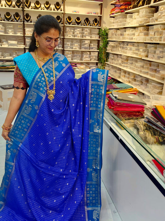 Saree un stiched blouse code SLS 733