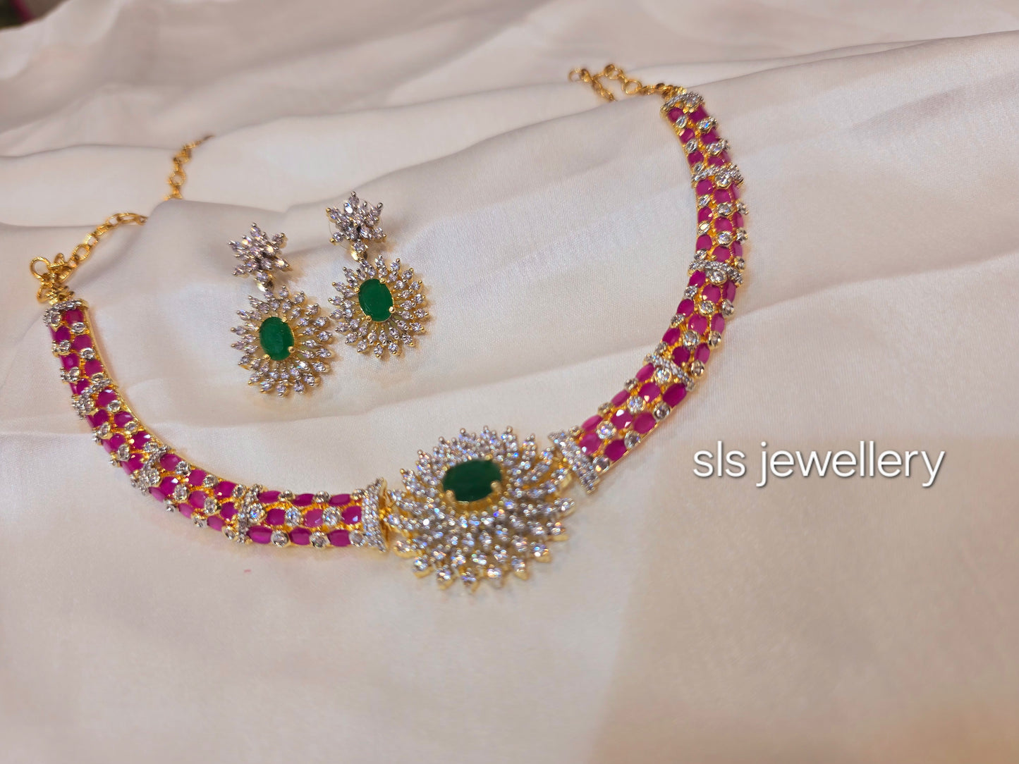 Neck set with earrings Code SLS 305 J