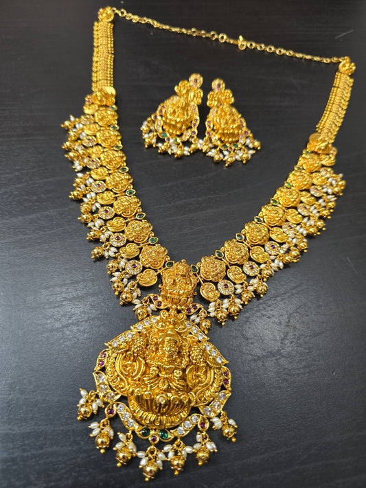 Long set with earinges code SLS 571J