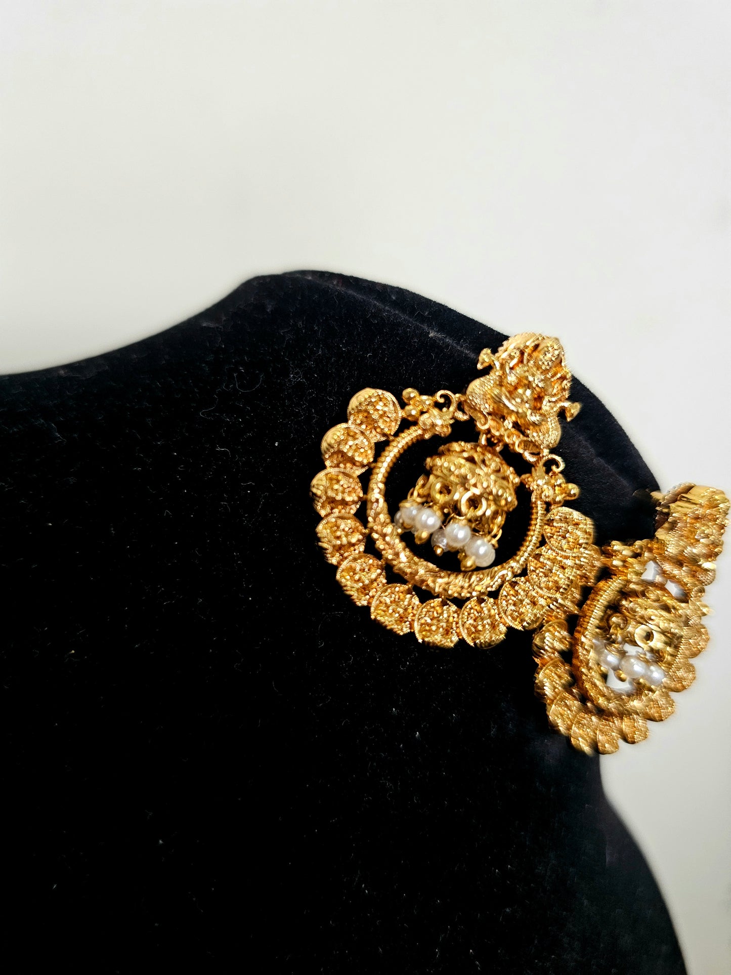 Earings coad SLS 770J
