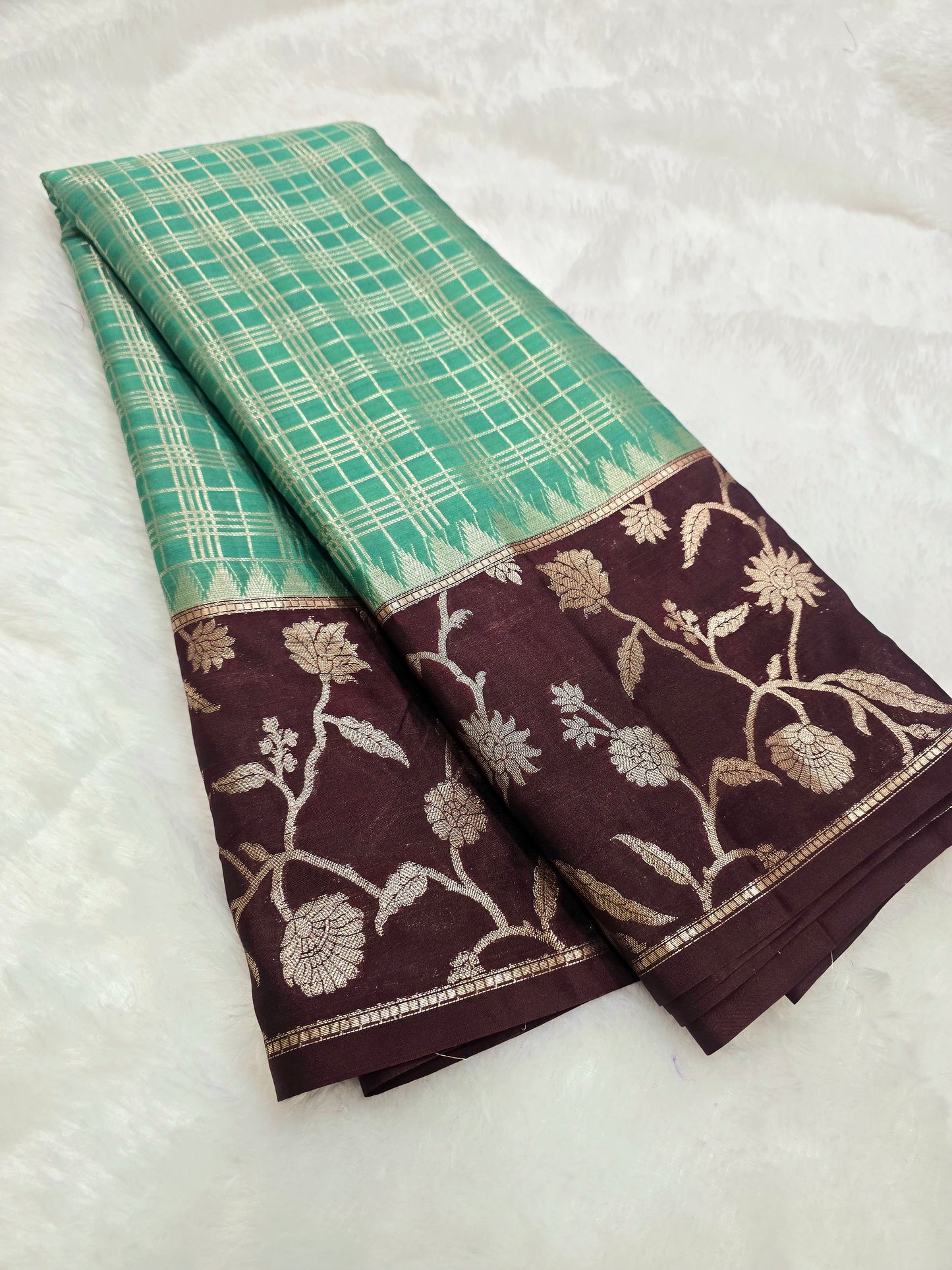 Saree un stiched blouse code SLS 367