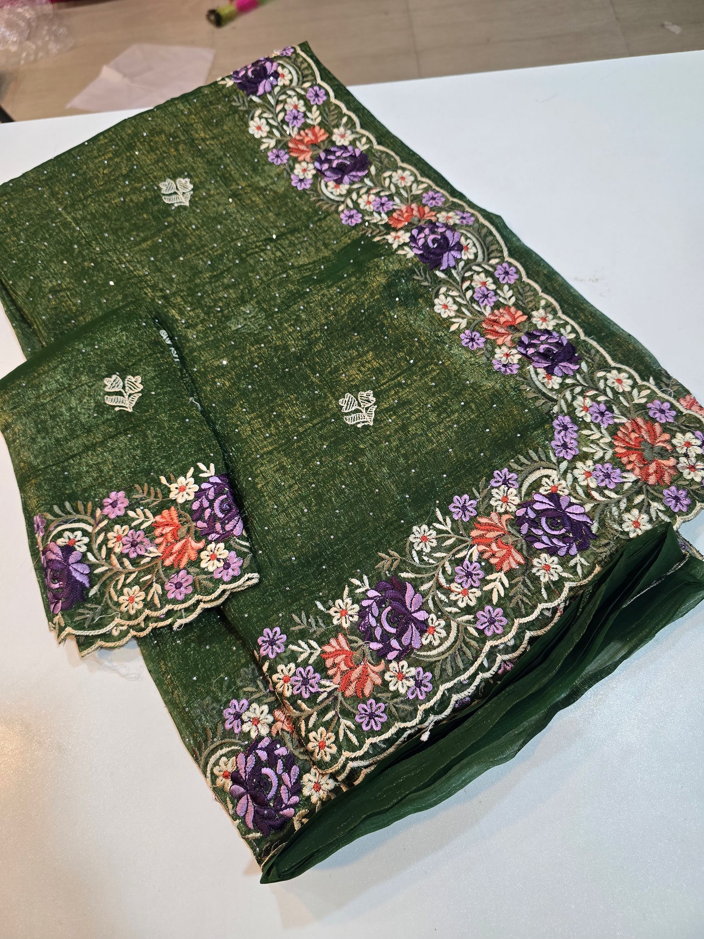 Saree un stiched blouse code SLS 235