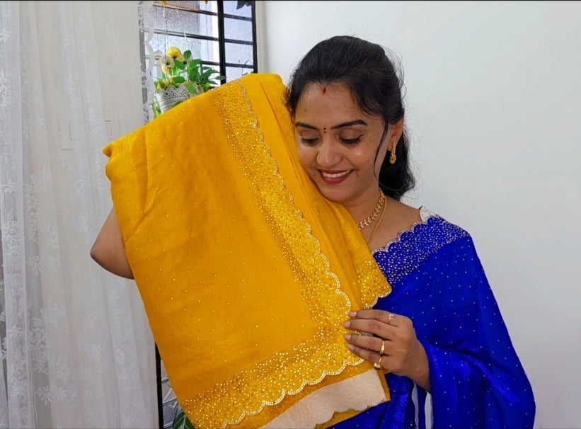 Saree un stiched blouse code SLS 462