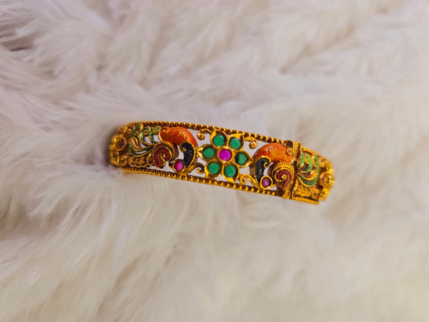 Hand kada minakari hand paint ( bangel) Code SLS 375J